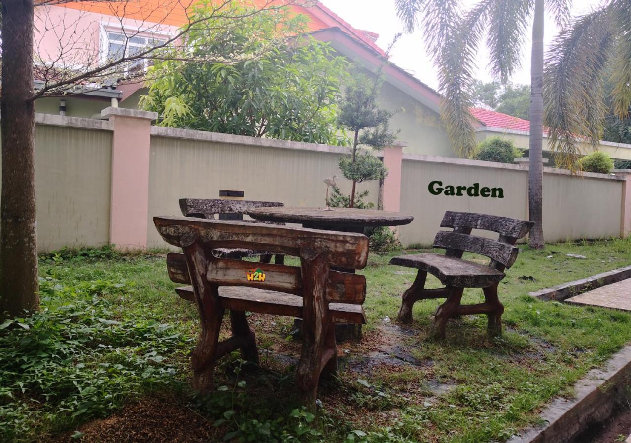 H2H - Cy Botani Vacation House Ipoh Eksteriør bilde